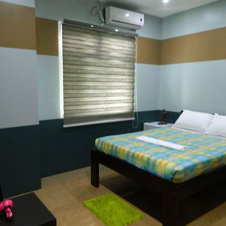 Qanaq Hotel Davao City Kültér fotó