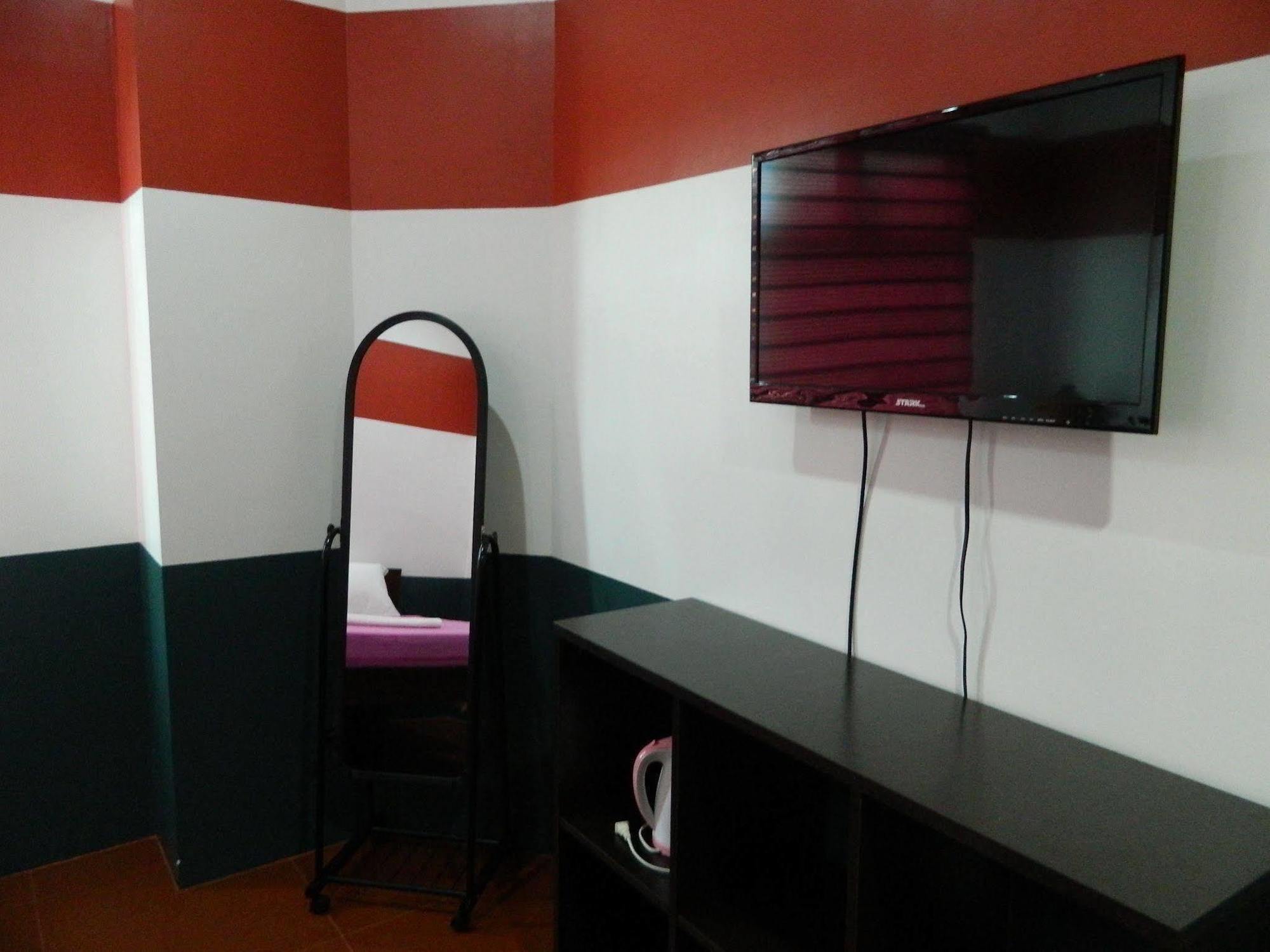 Qanaq Hotel Davao City Kültér fotó